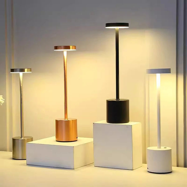 Luminária led para mesa